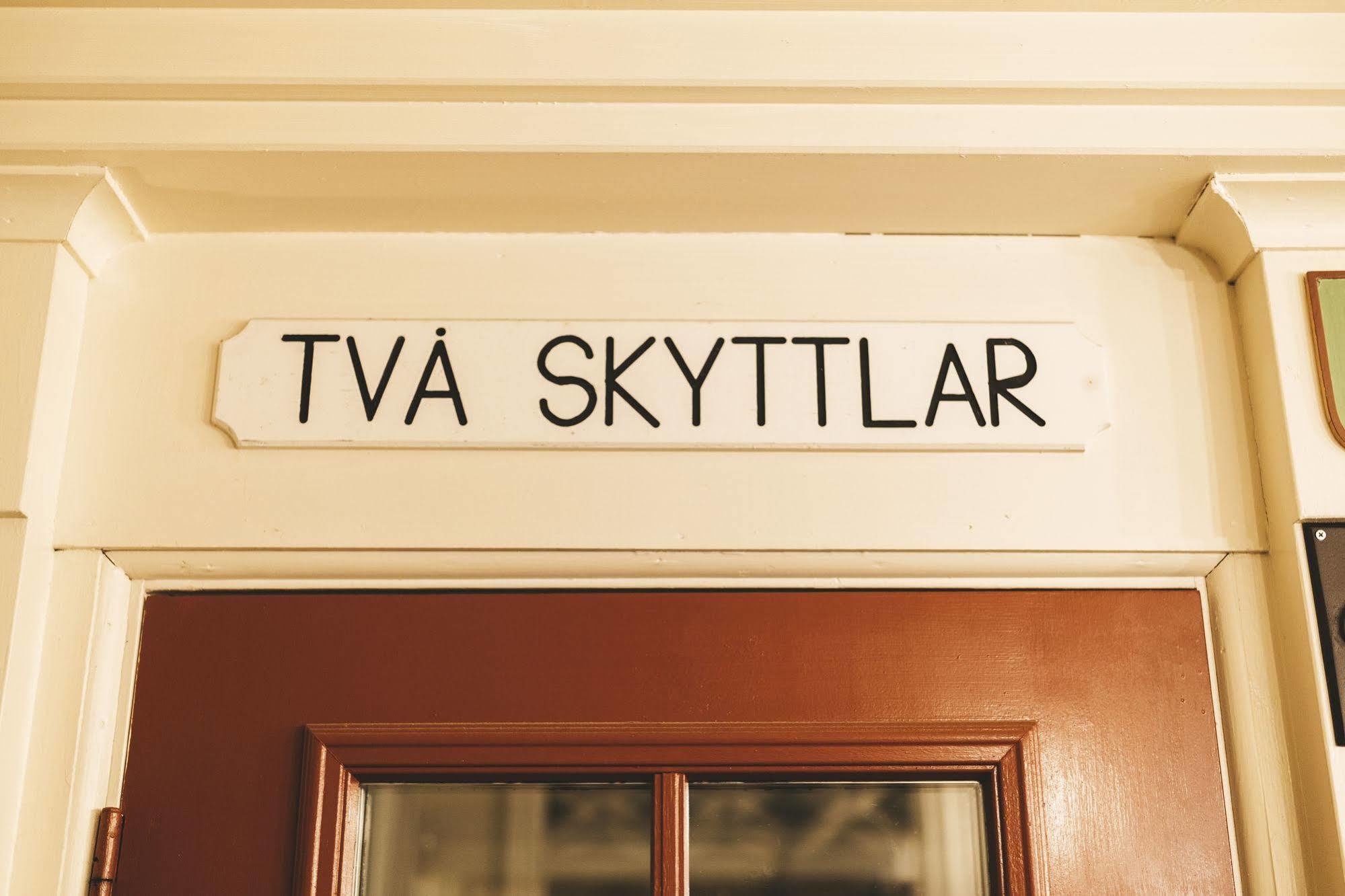 Tva Skyttlar Hotell Örby Eksteriør bilde